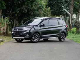 CASH TERMURAH KM ASLI XL7 ZETA 1.2 MT 2022 HITAM MOBCARS