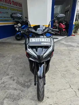 DP MINIM 3.500 CASH KREDIT NEW HONDA VARIO 125 CBS THN 2023 PAJAK ON