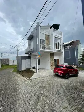 Dijual Vila Minimalis Cantik + Prived Poll di Oro - oro Ombo Kota Batu
