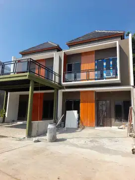 Townhouse super murah pinggir jalan raya selangkah ke Tol Jatiwarna