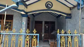 Rumah perum 1 karawaci 2 lantai dekat lippo karawaci