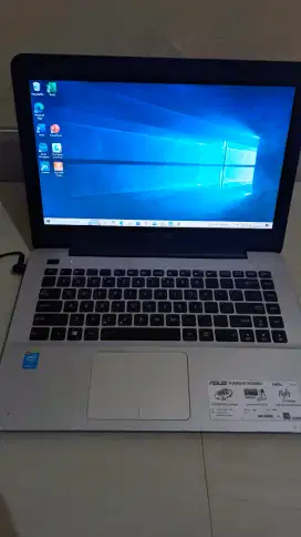 Laptop ASUS X455L