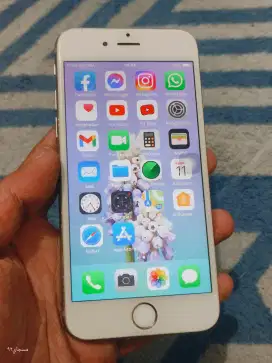 Apple Iphone 6 Second Glowing