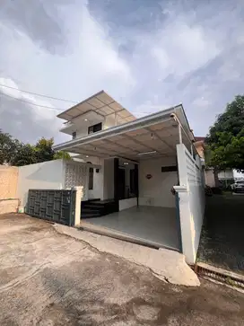 Rumah baru semi Furnished di Ciwaruga Bandung