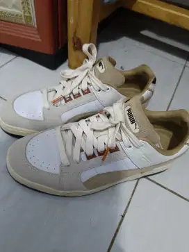 sepatu puma slipstream