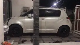 Suzuki Swift 2009 Bensin