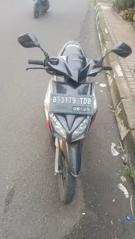 VARIO CBS KARBU 2010 bukan mio beat