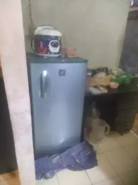 Dijual Kulkas 1 pintu