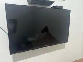 Dijual televisi