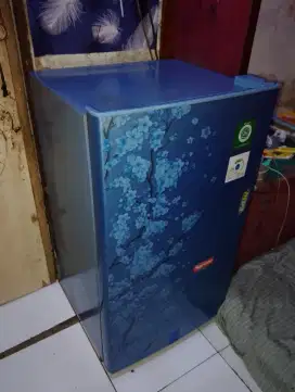 Kulkas Sharp nominus 1 pintu