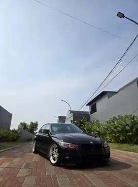 BMW 320i Black Edition 2019 Automatic FULL modifikasi