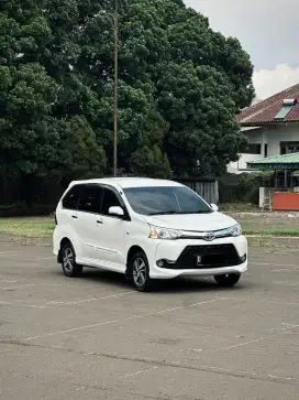 TOYOTA AVANZA VELOS 1.5 MATIC MULUS