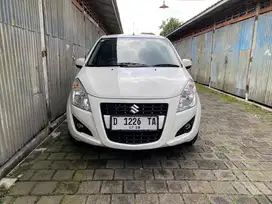 Low KM Antik Suzuki Splash Putih MT 2013
