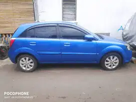 KIA PRIDE 1.4 AT (Pamulang 2, Tangsel)