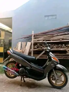 YAMAHA NOUVO 2003