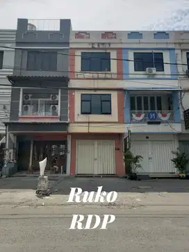 Ruko commercial strategies 3 lantai, Raya Darmo permai, sby