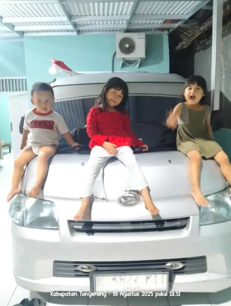 Menyewakan mobil plus sopir granmax 2017