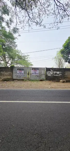 Pandaan Pasuruan. Lahan industri. Kemisik