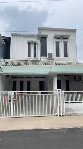 Dekat Stasiun Cakung !!! Di Jual Rumah Dalam Perumahan Harapan Baru 1