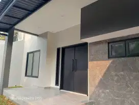 Rumah Mewah Boulevard Baru Siap huni di Puspita loka BSD