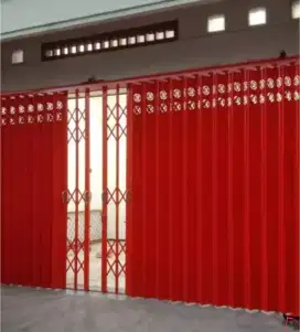 pintu harmonika