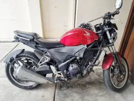 Honda CBR 250 cc Mahar Rp.9.000.000,-  Tahun 2012 Plat Bekasi. Nego...