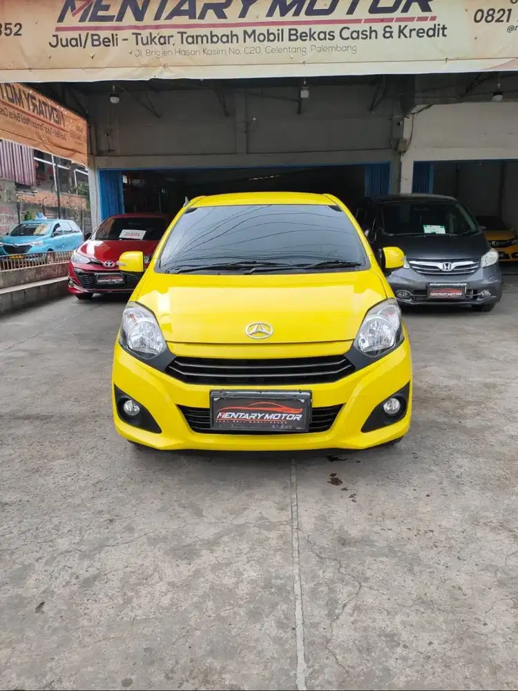 Daihatsu Ayla X 1.0 LCGC Automatic 2020 Kuning Metalik Terawat Murah