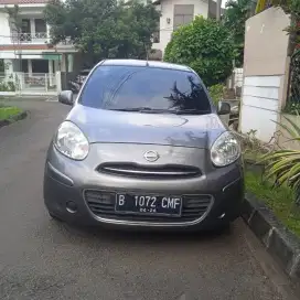 Mobil Siap Pakai Nissan march 2013 Very good condition