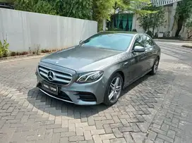 Mercedes-Benz E300 2017 Bensin