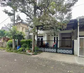 Dijual Rumah Murah Strategis di Pusat Cimahi dalam Komplek di Cibabat