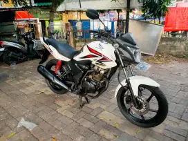 Honda Verza 150 PGM-FI Tahun 2015