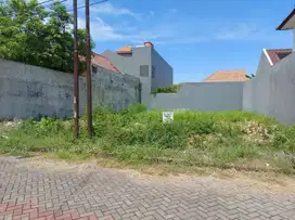 Selangkah ke Ahmad yani row jalan lebar dekat masjid