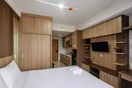 Delft Apartemen CPI Losari Full Furnish Mewah Hadap Kolam Renang