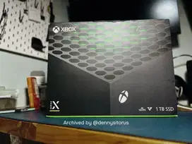 Xbox Series X 1TB Japan – Mint + Game Pass + Bonus Aksesoris