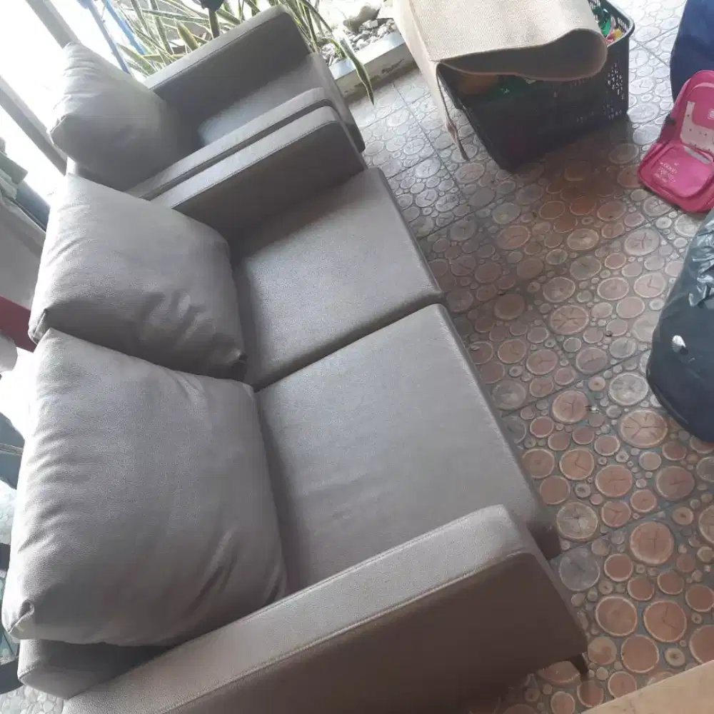 Sofa set kulit informa/Atria
