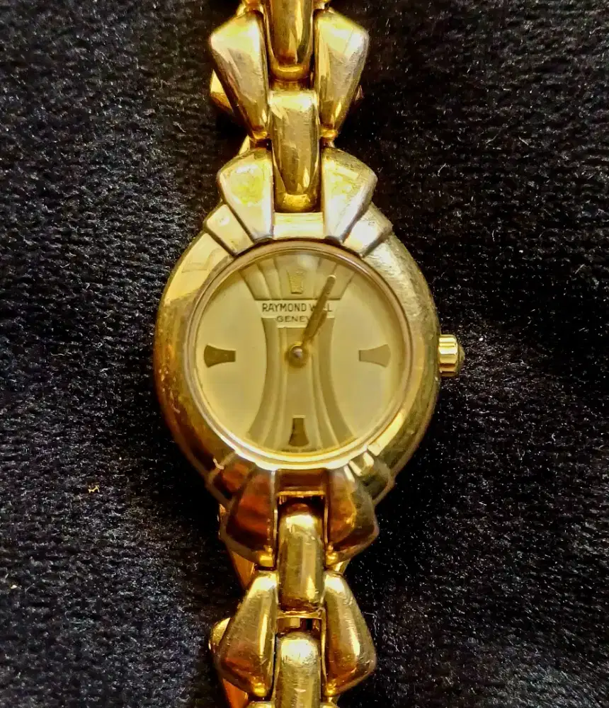 Raymond Weil wanita
