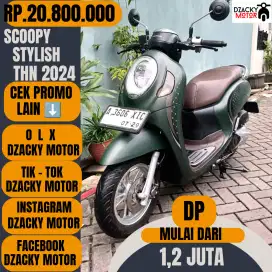 SCOOPY STYLISH 2024 SECOND LIKE NEW