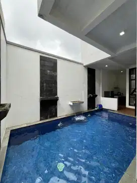 Villa Mewah Astetik Kolam Renang Batu Malang