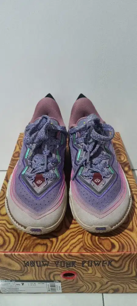 Sepatu Basket Anta KAI 2 Artist on Court