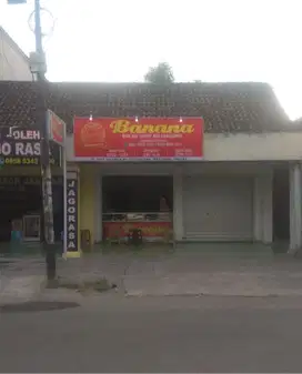 Dijual tanah dan bangunan