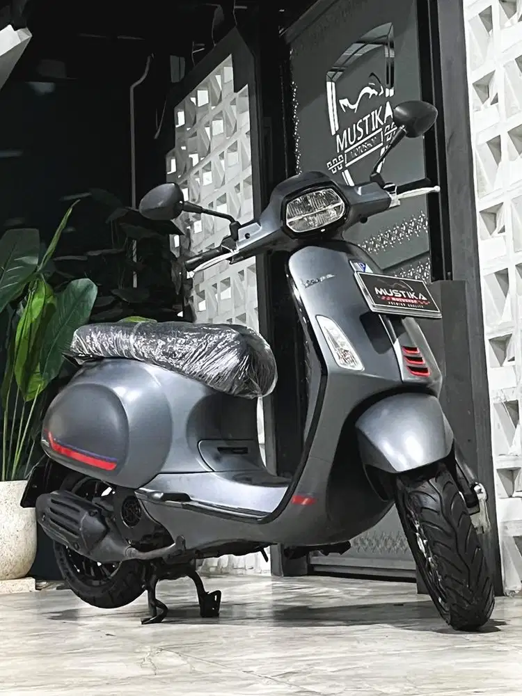 WARNA TERLARIS! Vespa Matic Sprint Grey Aveo 2023