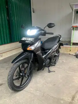 Supra x 125 fi helm in 2014