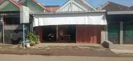 Rumah dijual di raya karangduren pakisaji malang
