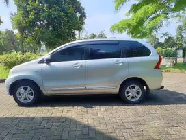 Toyota Avanza 2012 Bensin
