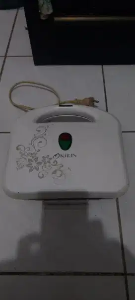 Pemanggang kue merk kirin
