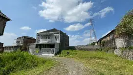Tanah dalam perumahan siap bangun; lokasi belakang UMM persis