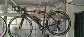 Sepeda roadbike Rakitan frame Alloy