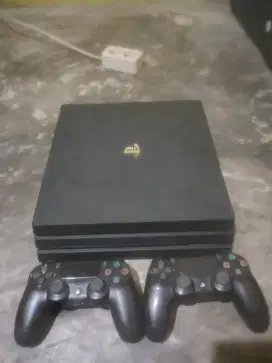 Dijual PS 4 Pro 1 TB Original