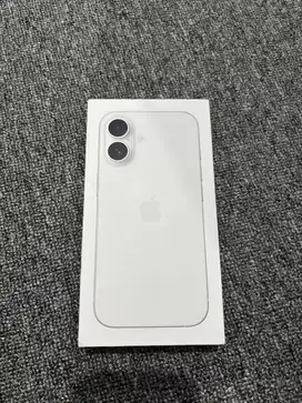 FOR SALE NEW IPHONE 16 WHITE 128GB