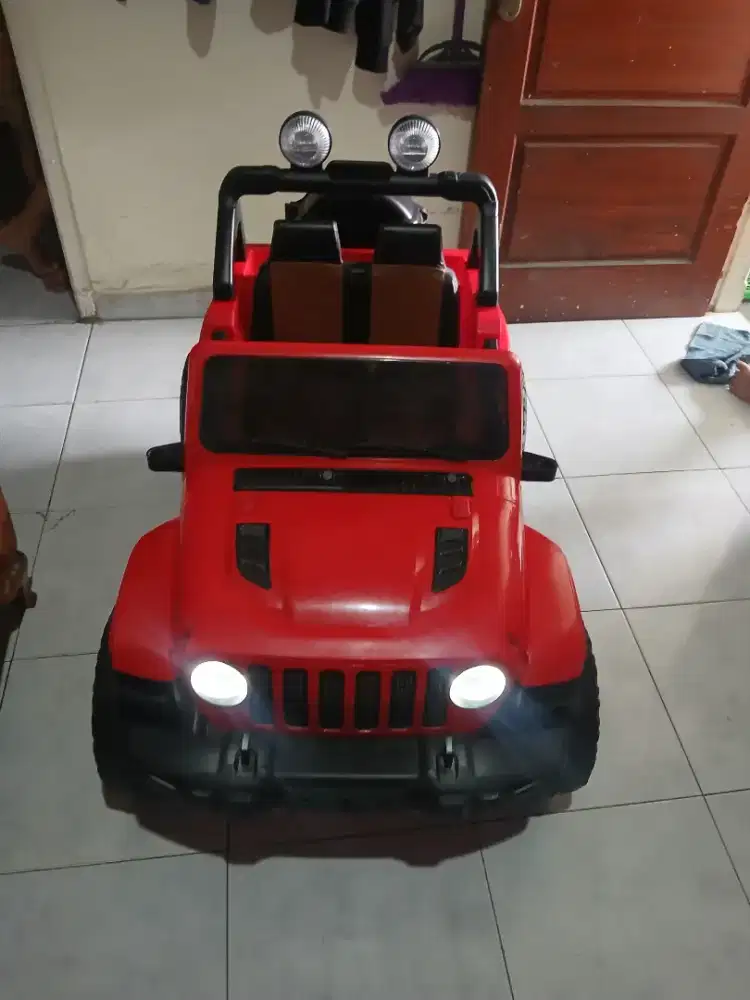 Dijual mobil.aki anak mulus